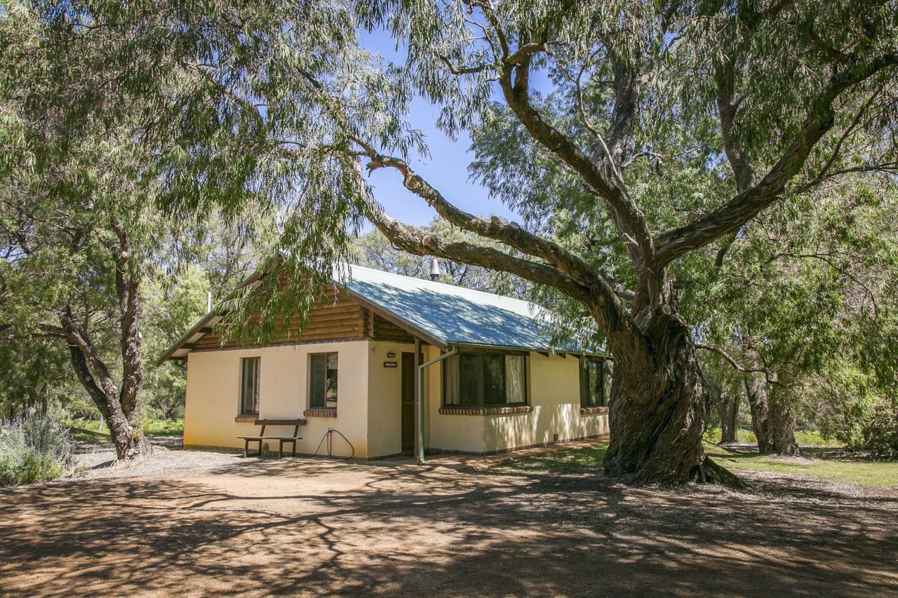Wyadup Brook Cottages Яллингап Экстерьер фото